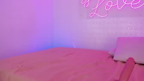 Aleksandra  online show from 04-23-26, 09:06