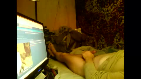 Snapshot of alekss4 chatting on 12-30-24, 04:20 alekss4 online show from 12-30-24, 04:20