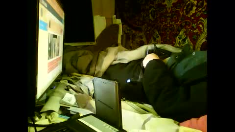 Snapshot of alekss4 chatting on 03-04-25, 12:22 alekss4 online show from 03-04-25, 12:22