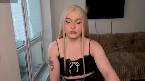 ALENA  INDEPENDENT MODEL online show from 04-27-26, 02:26