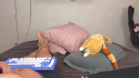 Alena online show from 04-21-26, 11:49