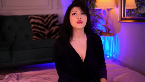 Snapshot of alenacapricious chatting on 11-06-25, 06:09 alenacapricious online show from 11-06-25, 06:09