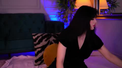 Snapshot of alenacapricious chatting on 11-14-25, 06:06 alenacapricious online show from 11-14-25, 06:06