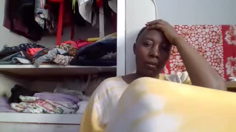 Noreen Kennth and Emilly online show from 10-24-25, 08:00