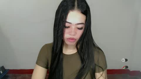 Snapshot of alesha_vibe_me chatting on 12-13-24, 06:21 alesha_vibe_me online show from 12-13-24, 06:21