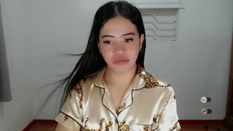 Snapshot of alesha_vibe_me chatting on 02-06-25, 06:40 alesha_vibe_me online show from 02-06-25, 06:40