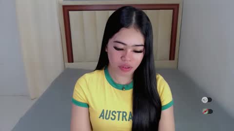 Snapshot of alesha_vibe_me chatting on 10-12-25, 10:47 alesha_vibe_me online show from 10-12-25, 10:47