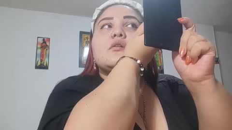 Snapshot of alesia_jones01 chatting on 09-16-25, 05:41 Alesia jones01 online show from 09-16-25, 05:41