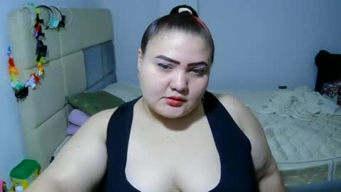 Alesia jones01 online show from 06-18-26, 06:35