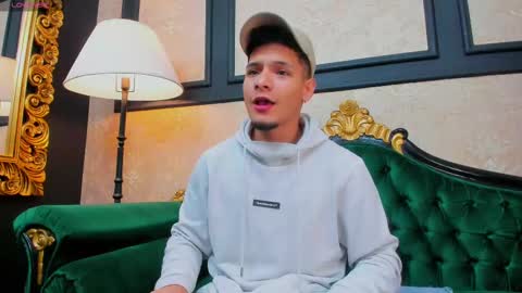 Alessandro King online show from 03-04-25, 11:40