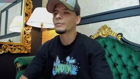 Alessandro King online show from 04-22-26, 07:48