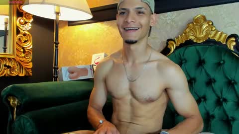 Alessandro King online show from 05-16-26, 12:40