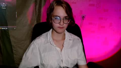 Snapshot of alessa_kiss chatting on 07-29-26, 10:35 Alessa online show from 07-29-26, 10:35