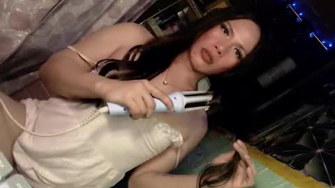 alessandra_megzz online show from 03-06-26, 10:23