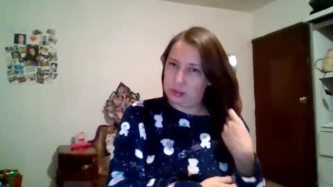 Alessandra Conrado online show from 10-11-25, 08:35