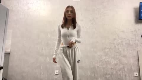 Emma online show from 02-05-26, 12:32