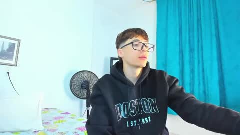 Alessandro Dybala online show from 04-15-26, 12:12