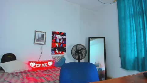 Alessandro Dybala online show from 04-25-26, 12:19