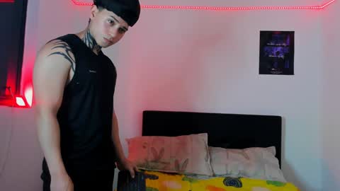 Alessandro online show from 02-01-25, 03:19