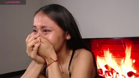 alessia_santorinni online show from 04-25-26, 06:16