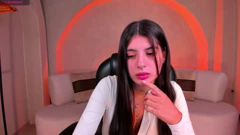 Alessia  online show from 10-22-25, 02:34