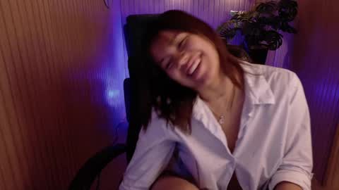 Snapshot of alessiamonroe_ chatting on 03-13-26, 10:27 alessiamonroe_ online show from 03-13-26, 10:27
