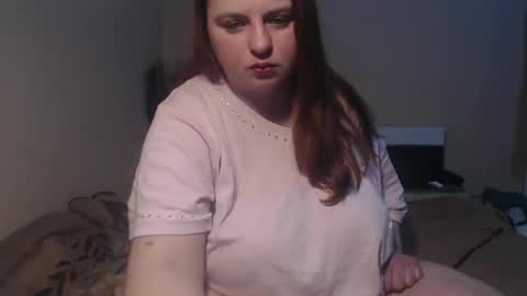 Snapshot of alessianeyl chatting on 02-09-26, 01:42 Alessia online show from 02-09-26, 01:42