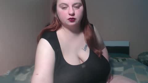 Snapshot of alessianeyl chatting on 02-15-26, 02:30 Alessia online show from 02-15-26, 02:30