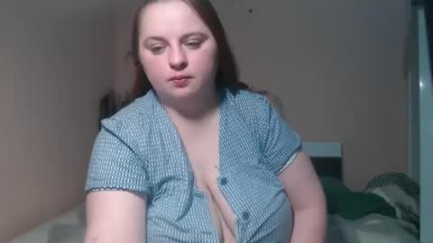 Snapshot of alessianeyl chatting on 02-22-26, 02:13 Alessia online show from 02-22-26, 02:13