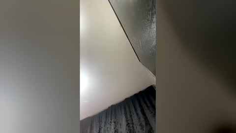 Snapshot of alessio_vale chatting on 03-15-26, 12:27 alessio Vale online show from 03-15-26, 12:27