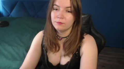 Alex online show from 06-19-26, 10:19