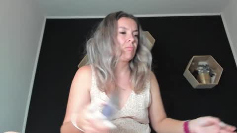 alesys69 online show from 09-21-25, 09:38