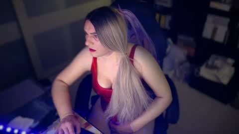 Leyla Leg online show from 06-29-26, 09:04