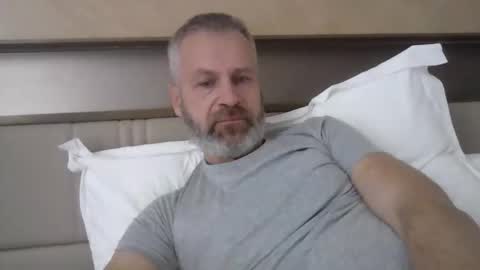 Snapshot of alex80581 chatting on 10-02-25, 06:09 Alexey online show from 10-02-25, 06:09