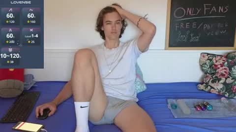 Alex83530 online show from 06-30-26, 06:03