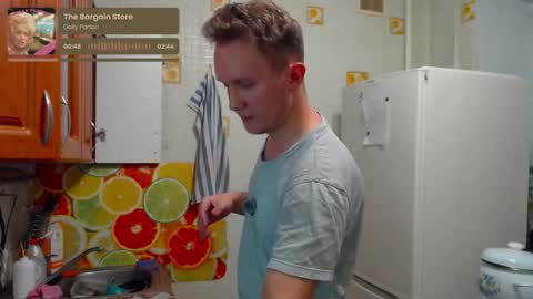 Alex Amazing online show from 12-13-25, 10:37