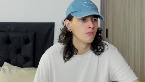 Snapshot of alex_connorr chatting on 01-27-25, 03:28 alex_connorr online show from 01-27-25, 03:28