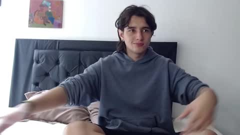 Snapshot of alex_connorr chatting on 03-06-25, 03:24 alex_connorr online show from 03-06-25, 03:24