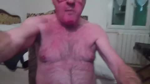 Alex online show from 02-18-25, 03:43