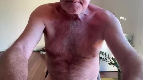 Snapshot of alex_fetishplayer chatting on 06-05-26, 06:31 Alex online show from 06-05-26, 06:31
