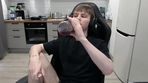 Alex online show from 02-20-25, 09:55