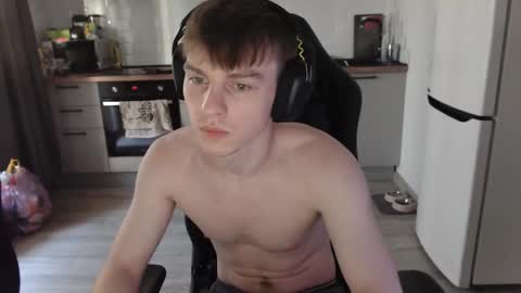 Alex online show from 03-07-25, 01:07