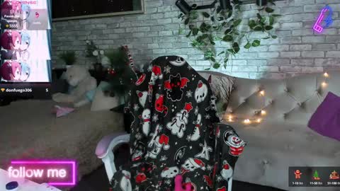 Snapshot of alex_howell chatting on 01-17-25, 08:55 alex_howell online show from 01-17-25, 08:55