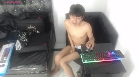 alex_it0 online show from 04-23-26, 08:00