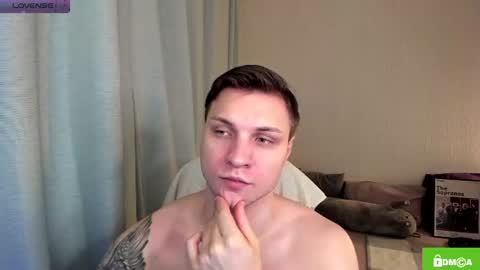 Snapshot of alex_milson chatting on 06-12-26, 11:14 alex_milson online show from 06-12-26, 11:14