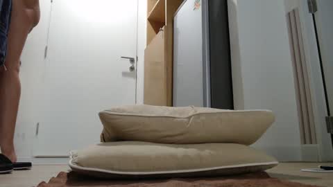 Nicha online show from 10-23-25, 02:44