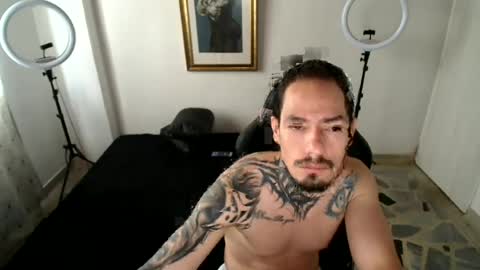 Snapshot of alex_orionjs chatting on 06-16-26, 02:19 Alex OrionJS online show from 06-16-26, 02:19