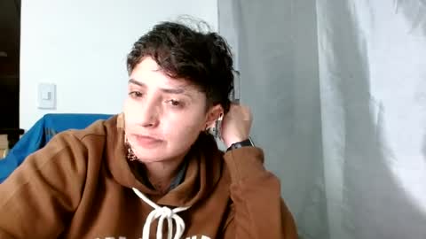 Snapshot of alex_parker07 chatting on 06-25-26, 02:55 Alex Parker online show from 06-25-26, 02:55