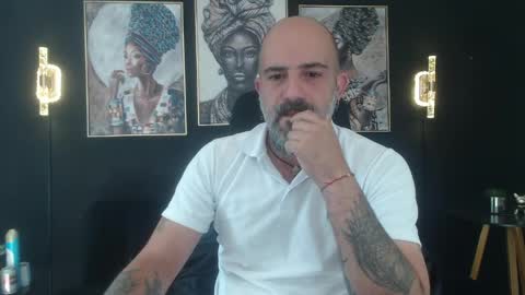 Snapshot of alex_saints_ce chatting on 04-20-26, 01:03 Alex Saints online show from 04-20-26, 01:03