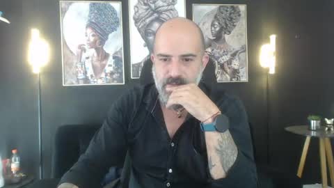 Snapshot of alex_saints_ce chatting on 05-15-26, 02:57 Alex Saints online show from 05-15-26, 02:57